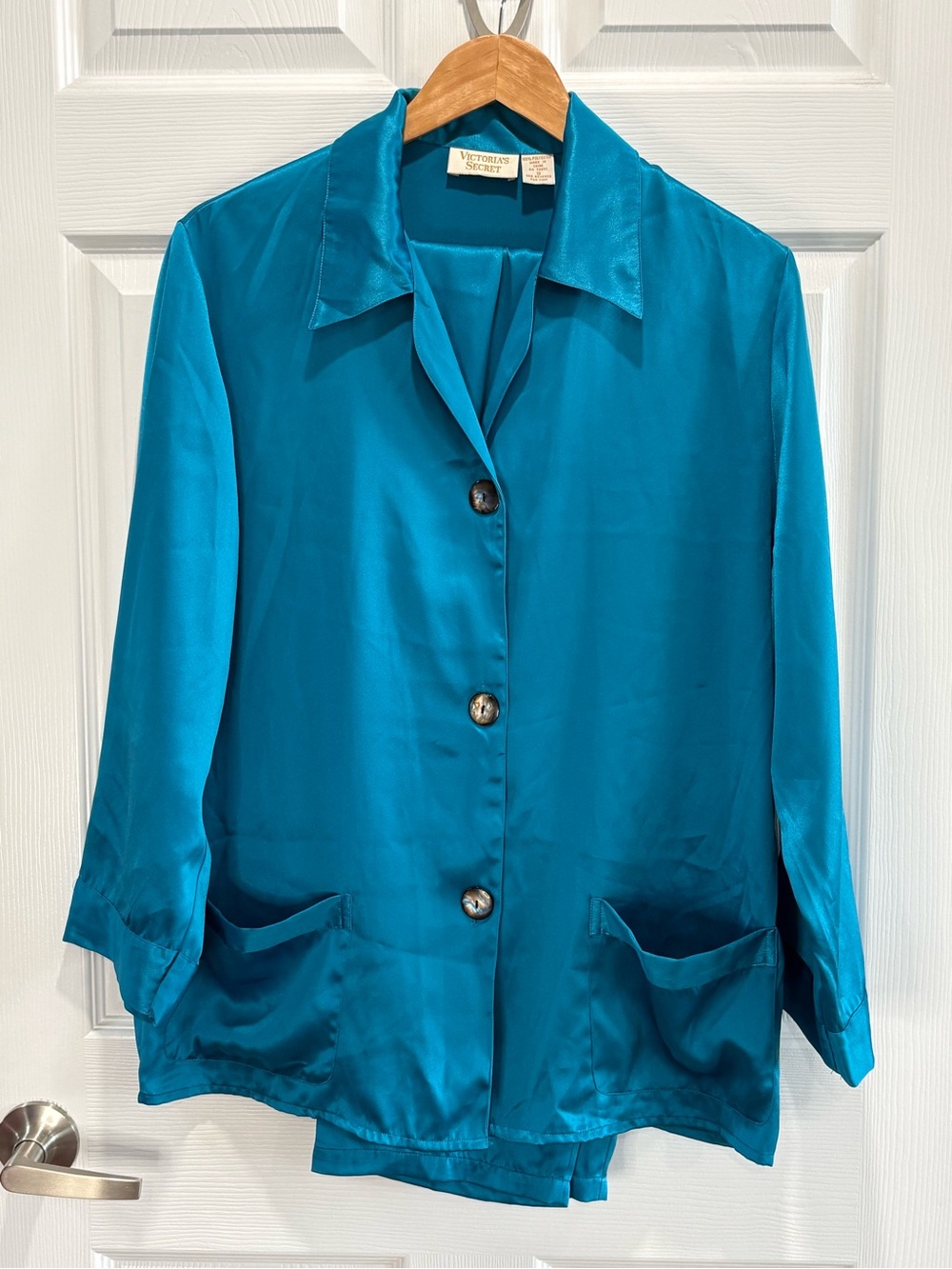 VTG Victoria’s Secret Gold Label Teal Satin PJ Set Small 2PC Long Sleeve Blue